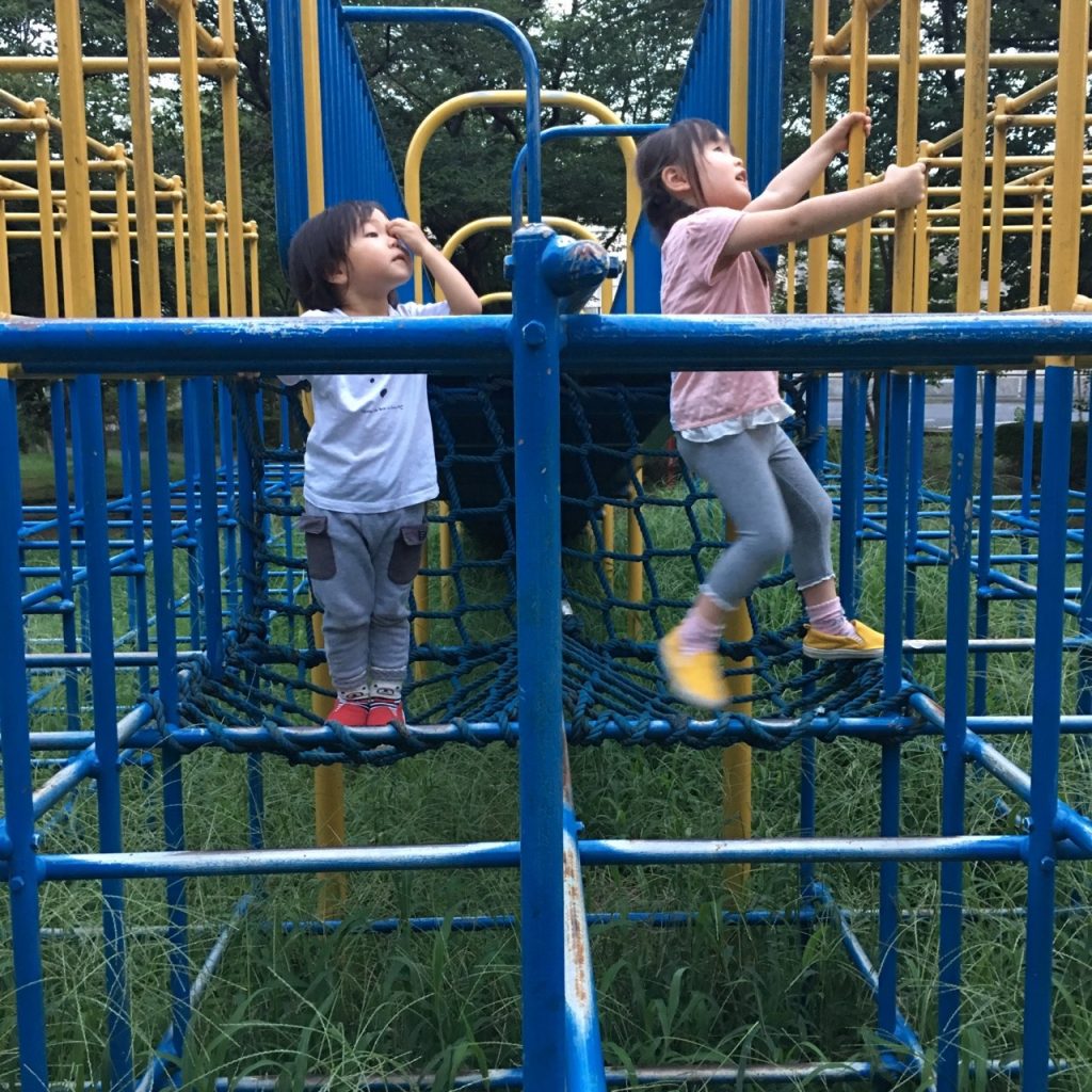 幼児の日常ブログ | 公園遊び 3歳