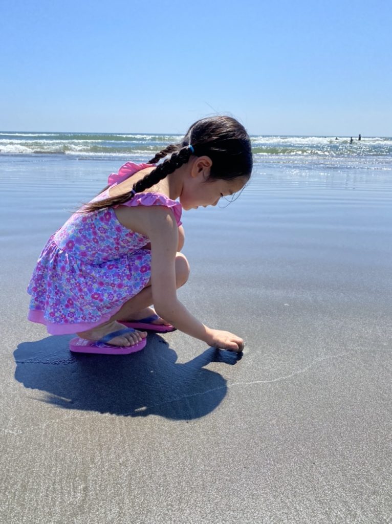 幼児の日常 子育てブログ | 本須賀海水浴場